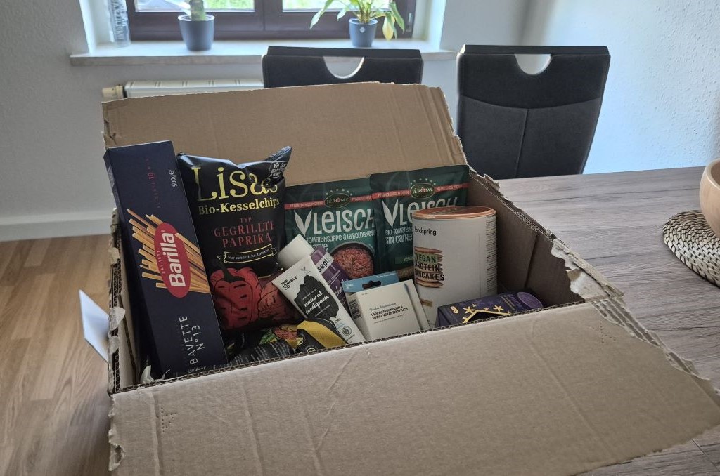 Paket von Motatos mit geretteten Lebensmitteln