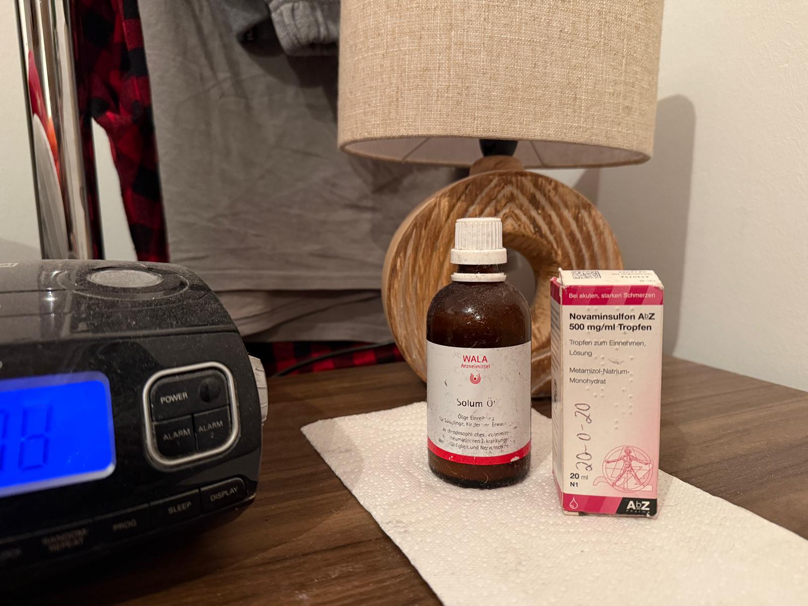 Schmerzmittel, die zum Einschlafen helfen aufgrund von Nacken- und Kopfschmerzen durch Mediennutzung